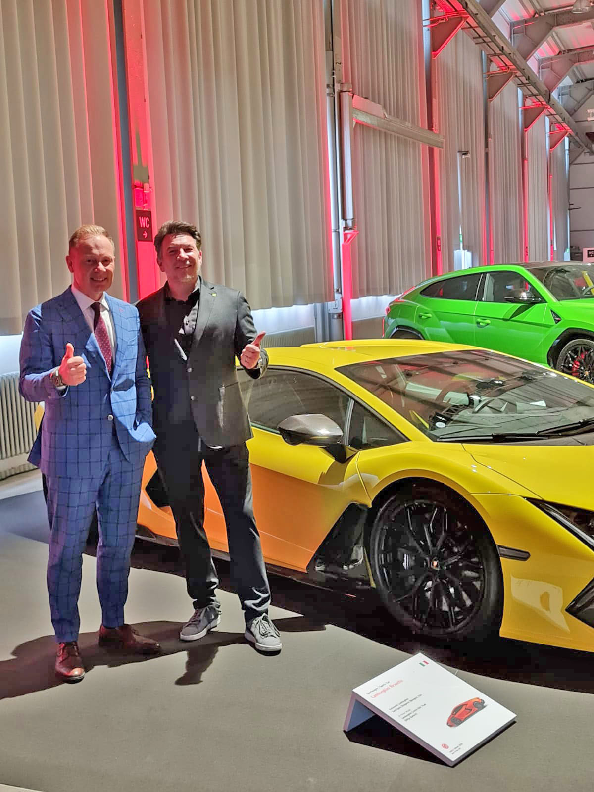 Mitja Borkert (Chefdesigner Lamborghini) und Daniel Boden
