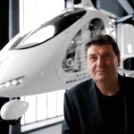 Red Dot: Sieht aus wie ein Hubschrauber, ist aber ein Gyrokopter – Prof. Dr. Peter Zec zeigt das innovative Fluggerät auf Zollverein