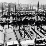Angekommen im 20. Jahrhundert: Dicht an dicht liegen die Schiffe 1920 im Duisburger Hafen